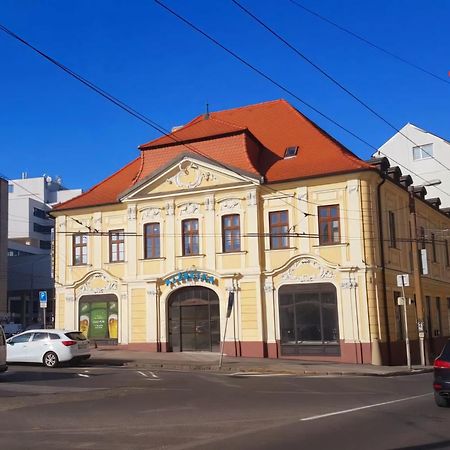 Old Town Cozy Studio In City Center Bratislava Exterior photo